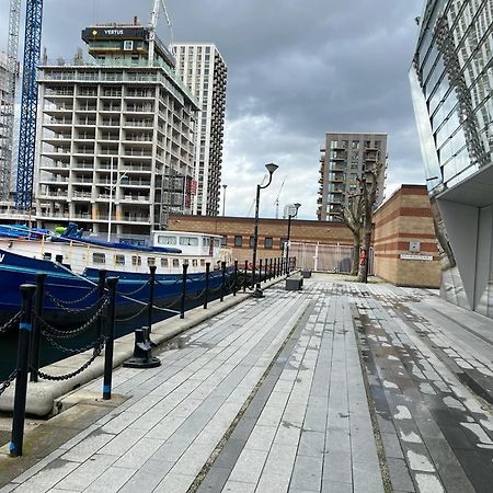 Canary Wharf Holiday Rooms London Eksteriør bilde