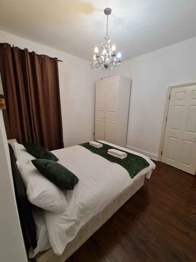 Canary Wharf Holiday Rooms London Eksteriør bilde