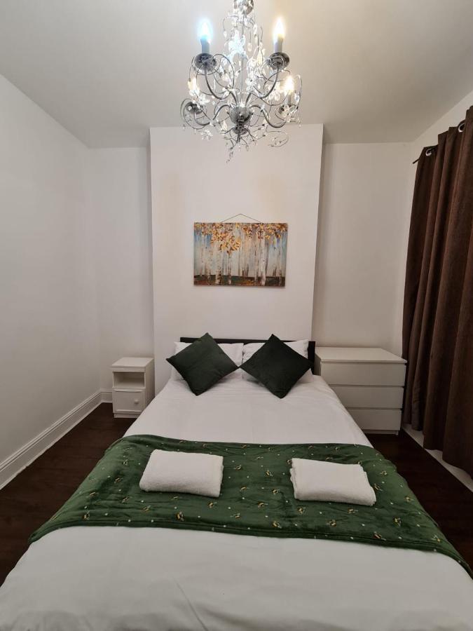 Canary Wharf Holiday Rooms London Eksteriør bilde