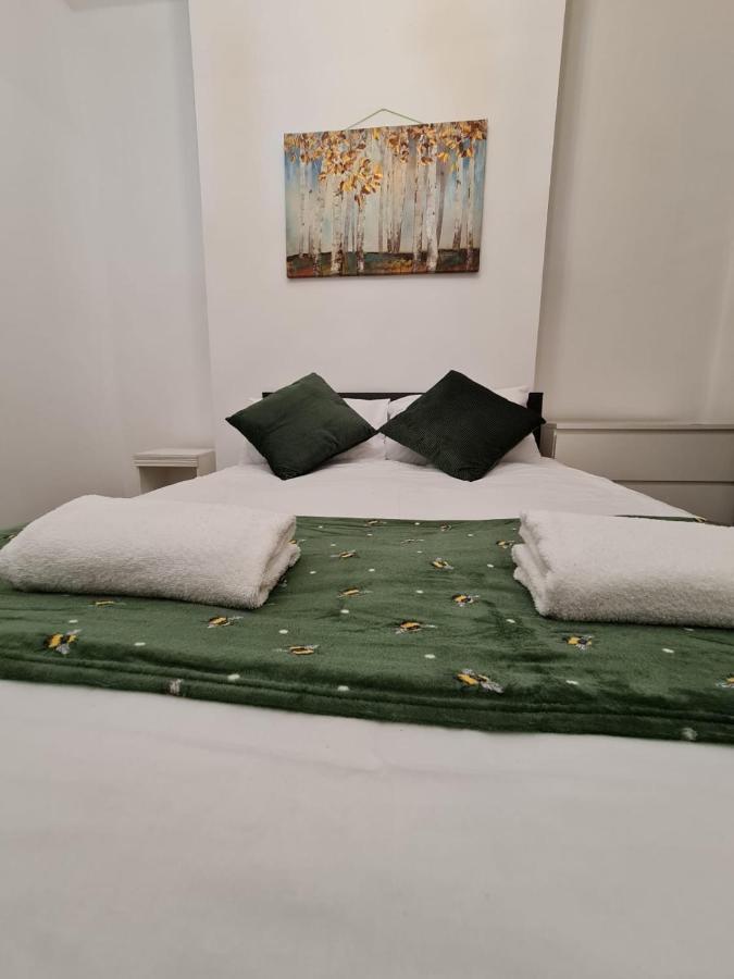 Canary Wharf Holiday Rooms London Eksteriør bilde