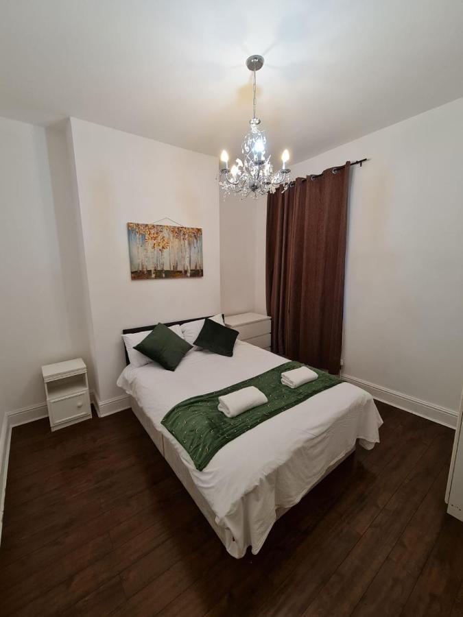 Canary Wharf Holiday Rooms London Eksteriør bilde