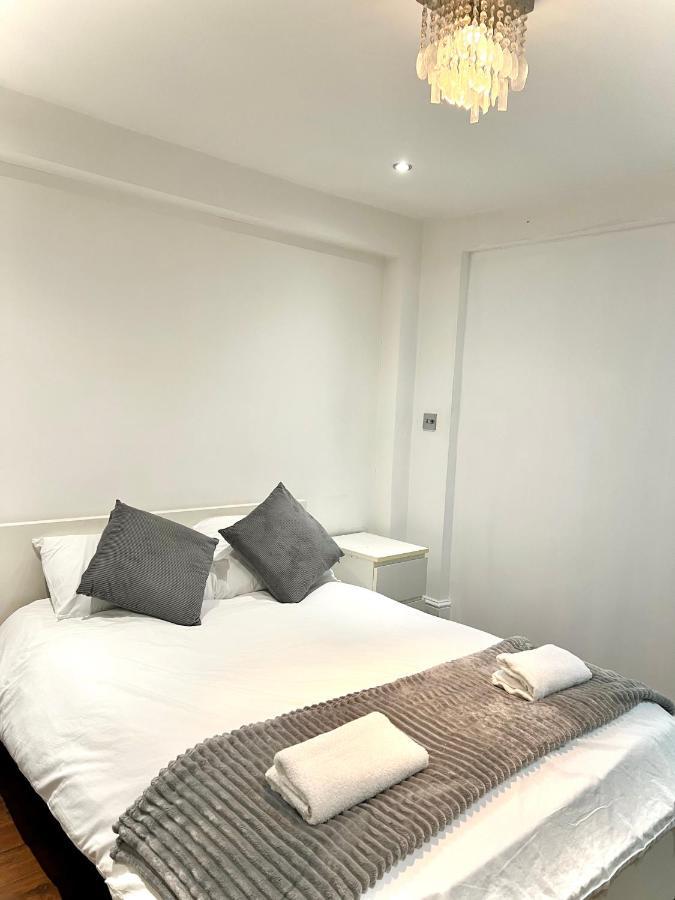 Canary Wharf Holiday Rooms London Eksteriør bilde