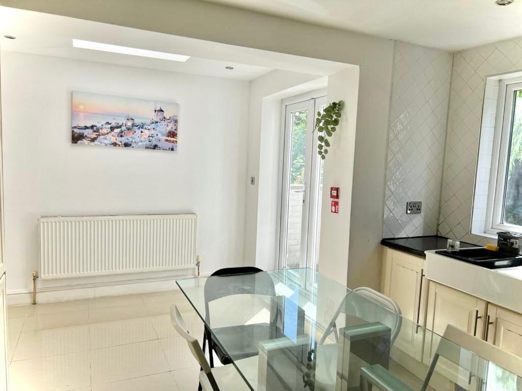 Canary Wharf Holiday Rooms London Eksteriør bilde