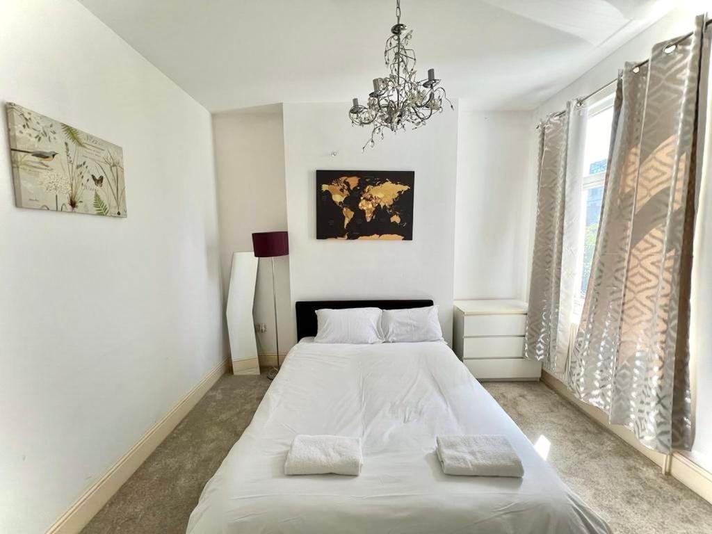 Canary Wharf Holiday Rooms London Eksteriør bilde
